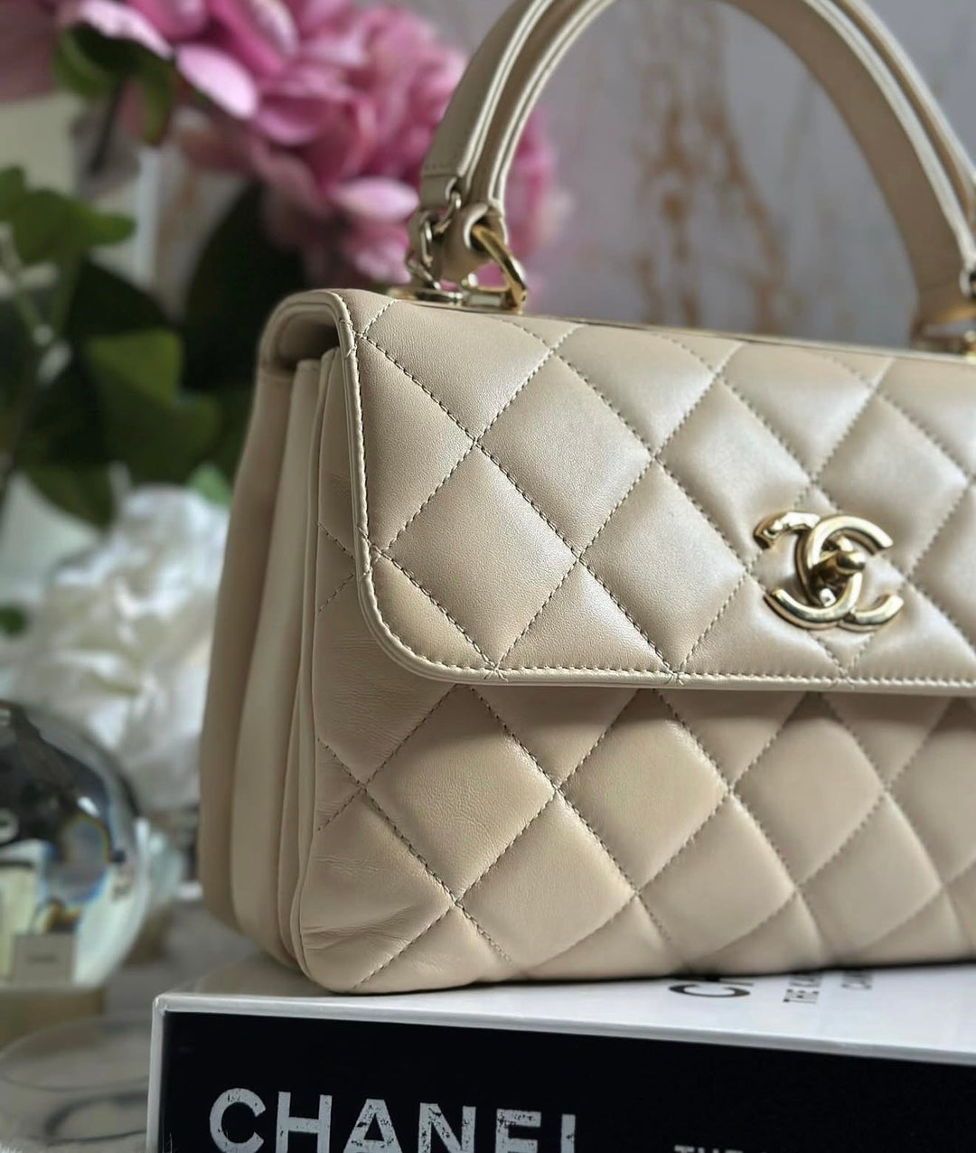 Beige/Caramel