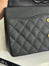 Load image into Gallery viewer, Chanel series 13 (2010) Black Caviar GHW Medium ML Timeless Classic Double Flap Bag
