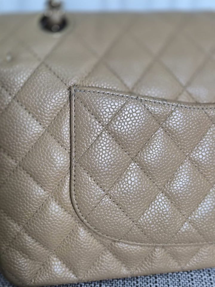CHANEL Series 9 Vintage Dark Beige Caviar 24K GHW Medium Timeless Classic Double Flap Bag