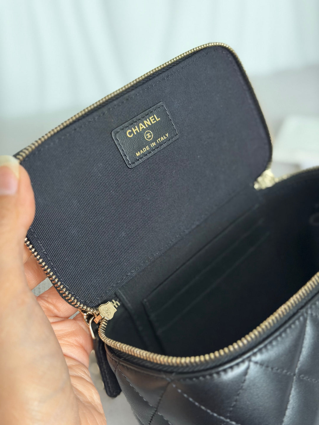 CHANEL series 30 2020 Black Lambskin LGHW Small Vanity Leather Top Handle with Chain