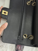 Load image into Gallery viewer, Chanel series 13 (2010) Black Caviar GHW Medium ML Timeless Classic Double Flap Bag