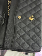 Load image into Gallery viewer, Chanel series 13 (2010) Black Caviar GHW Medium ML Timeless Classic Double Flap Bag