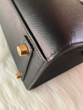Load image into Gallery viewer, Hermes Birkin 25 Black Sellier Epsom Leather with GHW Stamp U(2022)

