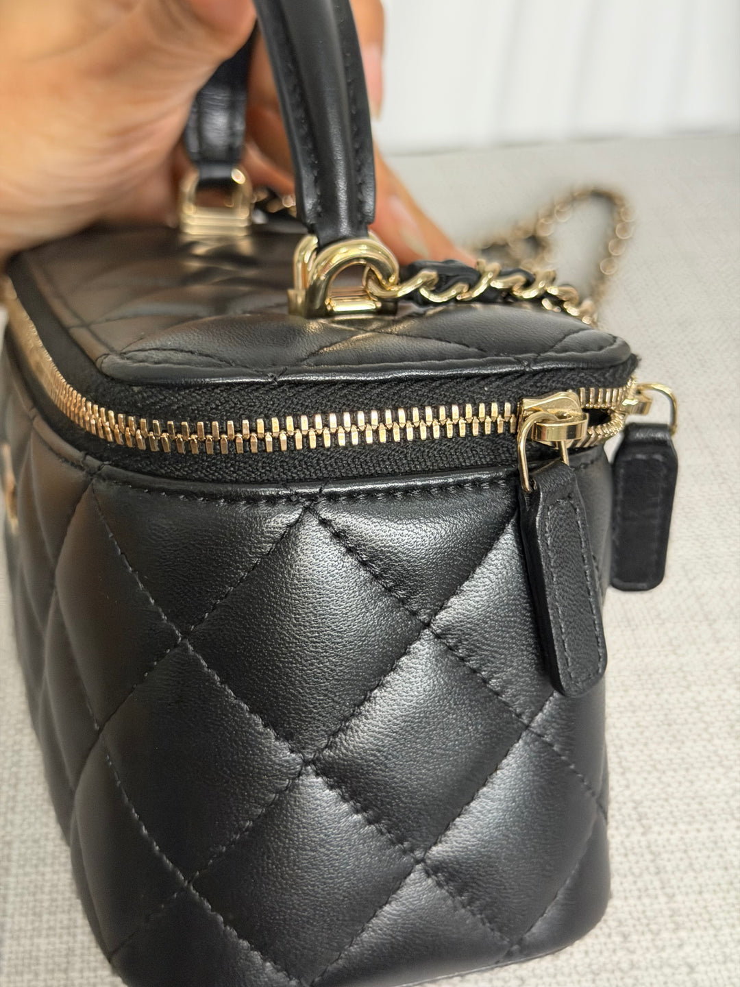 CHANEL series 30 2020 Black Lambskin LGHW Small Vanity Leather Top Handle with Chain
