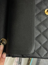 Load image into Gallery viewer, Chanel series 13 (2010) Black Caviar GHW Medium ML Timeless Classic Double Flap Bag