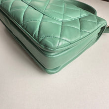 Load image into Gallery viewer, Chanel 14P 2014 Pre Spring/Summer Collection Green Lambskin LGHW Trendy CC Flap Bag size Small with Detachable Chain Strap
