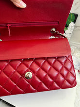 Load image into Gallery viewer, Chanel series 16 12A Collection Red Caviar SHW Medium ML Timeless Classic Double Flap Bag