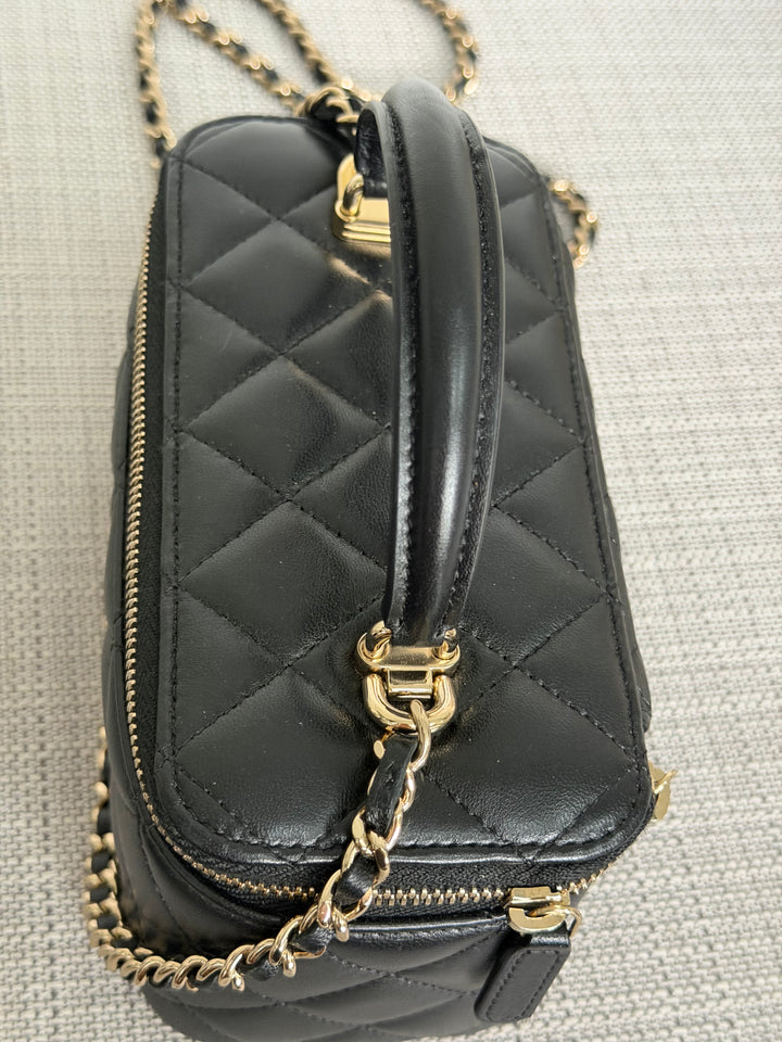 CHANEL series 30 2020 Black Lambskin LGHW Small Vanity Leather Top Handle with Chain