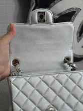 Load image into Gallery viewer, Chanel Series 31 21P 2021 Pre Spring/Summer Collection Iridescent Silver lambskin SHW Square Mini Flap Bag