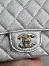 Load image into Gallery viewer, Chanel Series 31 21P 2021 Pre Spring/Summer Collection Iridescent Silver lambskin SHW Square Mini Flap Bag