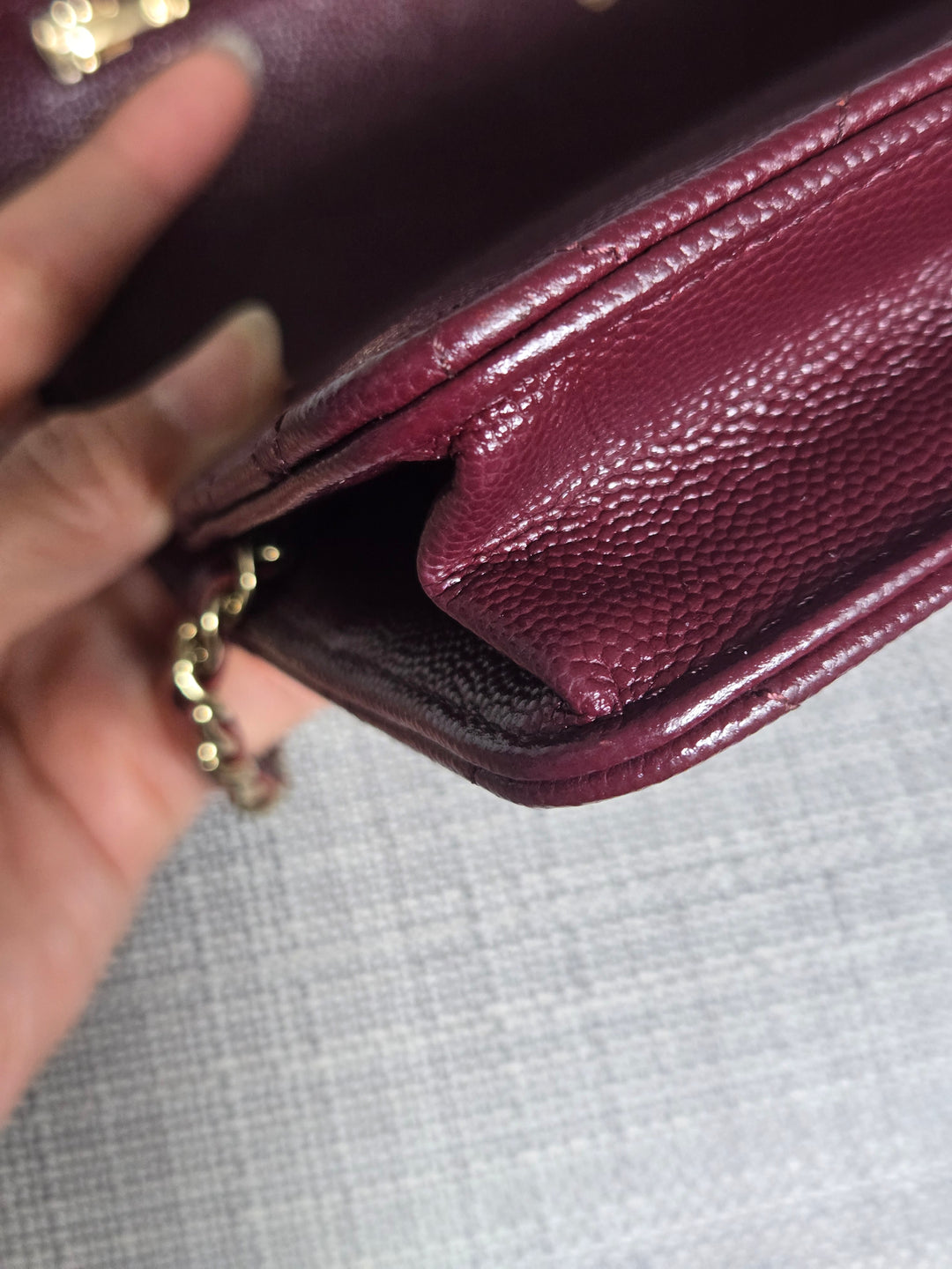 Chanel 21B 2021 Collection Burgundy Bordeaux caviar Classic Wallet on chain WOC with Champagne GHW