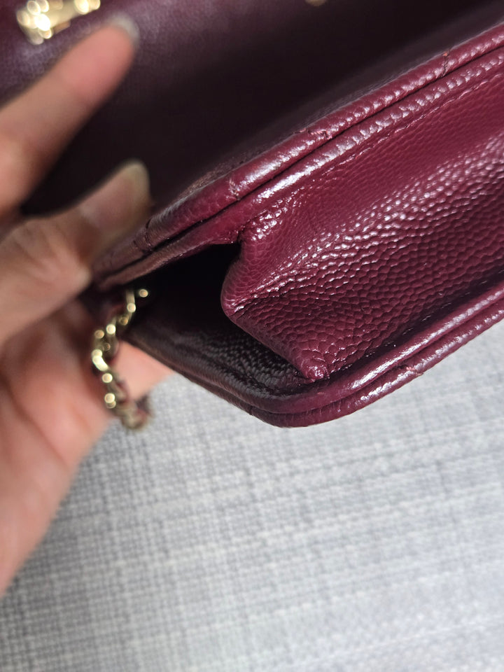 Chanel 21B 2021 Collection Burgundy Bordeaux caviar Classic Wallet on chain WOC with Champagne GHW