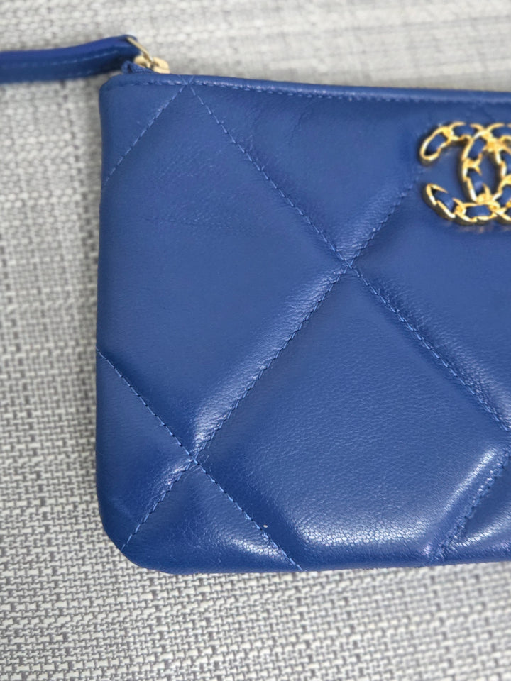 Chanel series 29 2019 Blue Goatskin GHW Small O Case/Pouch