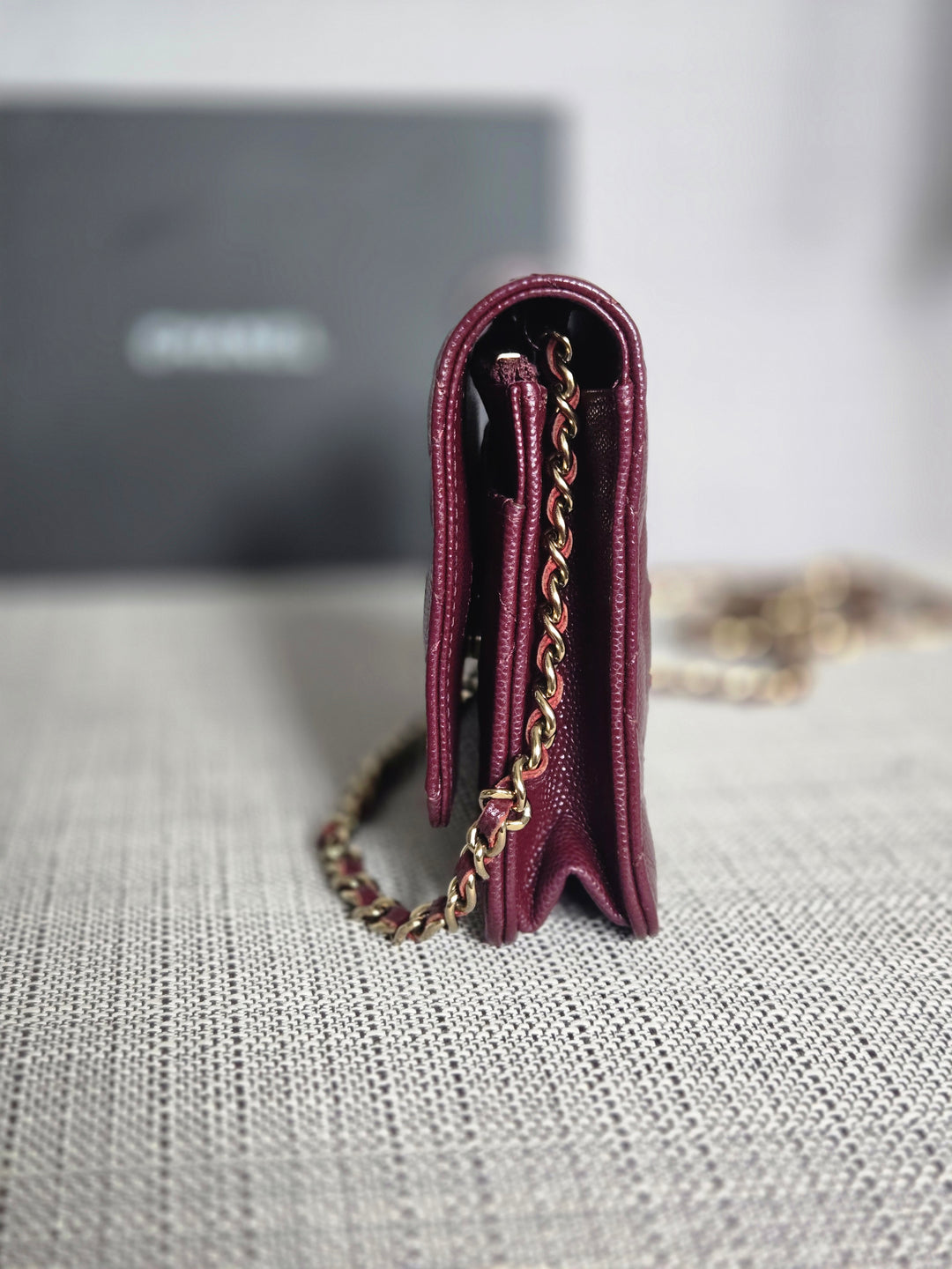 Chanel 21B 2021 Collection Burgundy Bordeaux caviar Classic Wallet on chain WOC with Champagne GHW