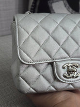 Load image into Gallery viewer, Chanel Series 31 21P 2021 Pre Spring/Summer Collection Iridescent Silver lambskin SHW Square Mini Flap Bag