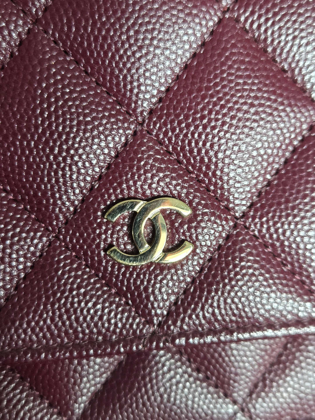 Chanel 21B 2021 Collection Burgundy Bordeaux caviar Classic Wallet on chain WOC with Champagne GHW