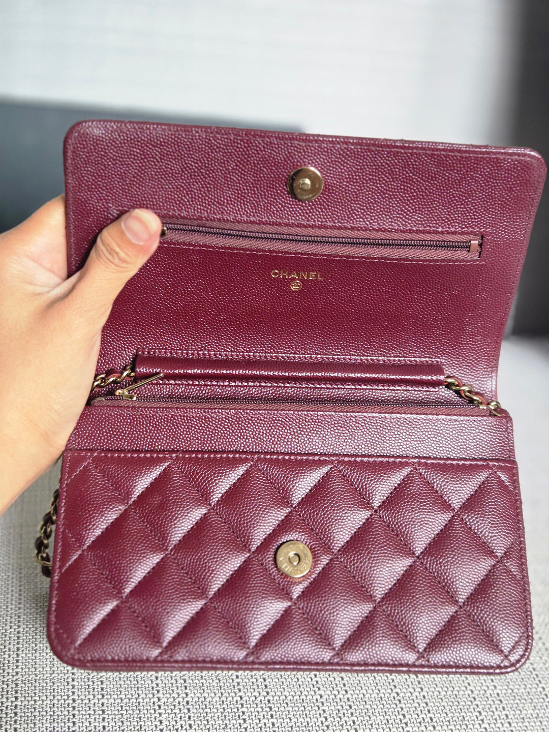 Chanel 21B 2021 Collection Burgundy Bordeaux caviar Classic Wallet on chain WOC with Champagne GHW
