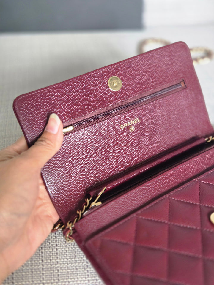 Chanel 21B 2021 Collection Burgundy Bordeaux caviar Classic Wallet on chain WOC with Champagne GHW