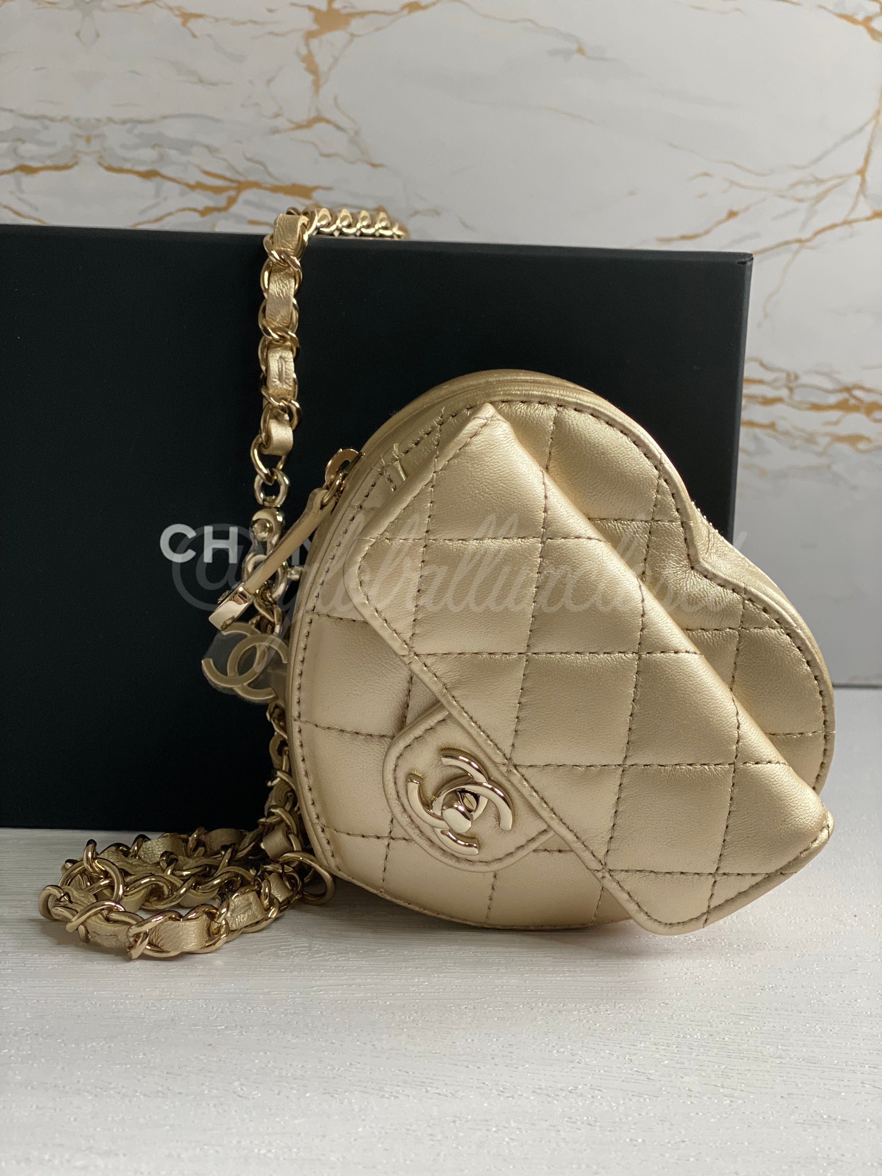 Chanel clutch bag with top chain