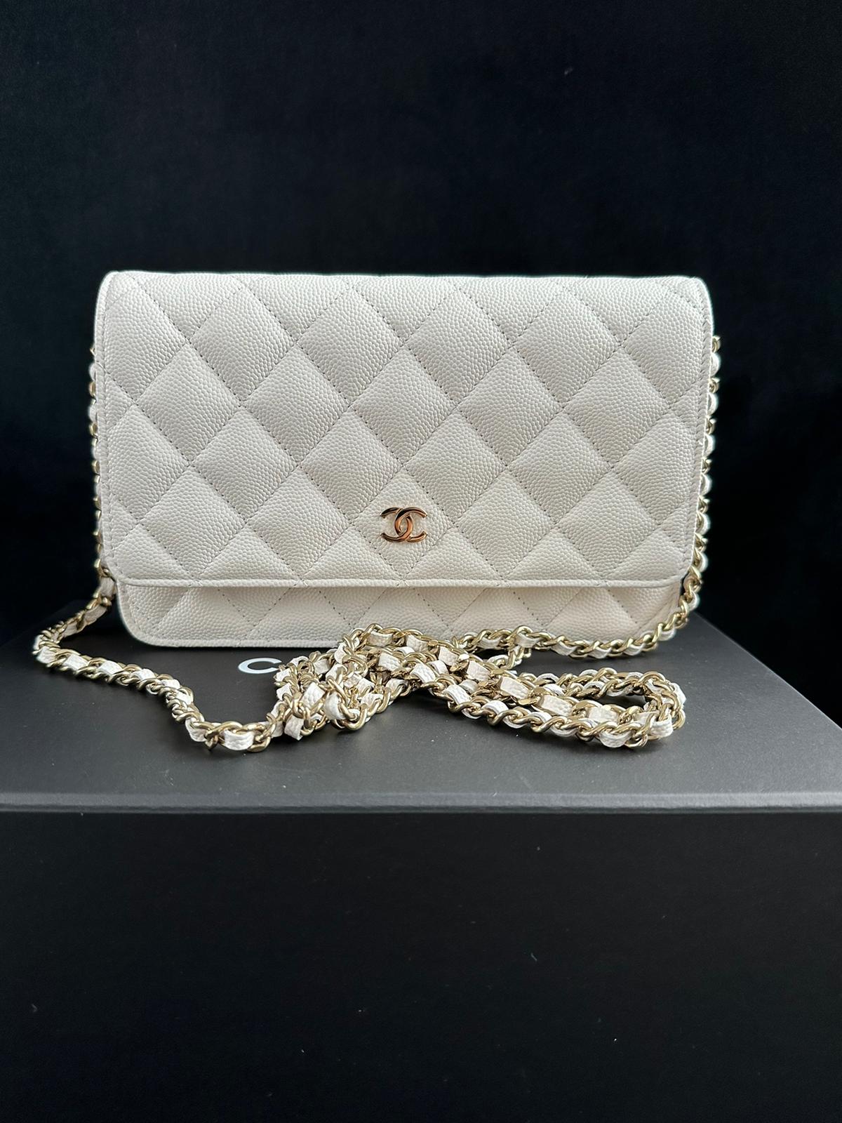 White chanel wallet on a chain Clearance
