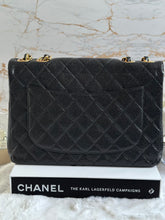 Load image into Gallery viewer, Chanel Series 7 Vintage 24K GHW Black Caviar Jumbo Flap Bag