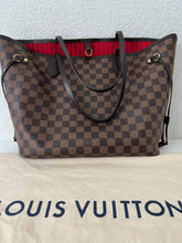 Load image into Gallery viewer, Louis Vuitton Neverfull MM Bag in Damier Ebene