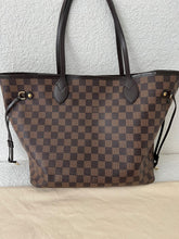 Load image into Gallery viewer, Louis Vuitton Neverfull MM Bag in Damier Ebene
