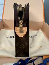 Load image into Gallery viewer, Louis Vuitton LV Toiletry 26 Pouch with Canvas Monogram
