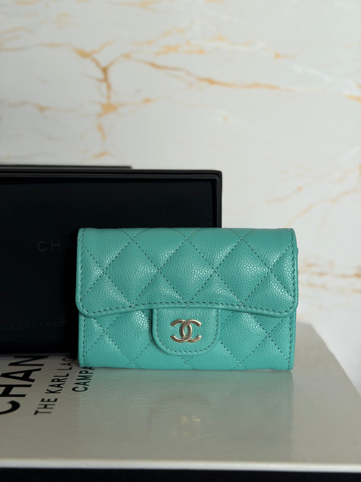 CHANEL 25C Turquoise Caviar LGHW Classic Snap Flap Card holder 2025