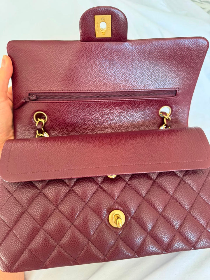 CHANEL series 21 2015 15B Burgundy Caviar GHW Medium ML Timeless Classic Double Flap Bag