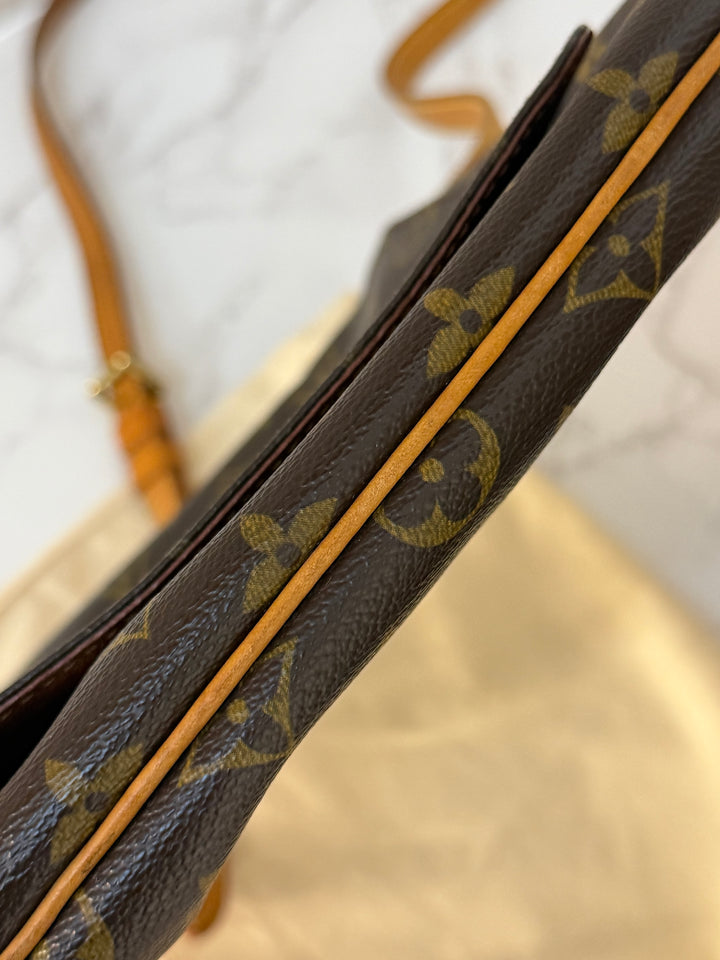 LOUIS VUITTON LV Salsa Monogram Canvas Bag