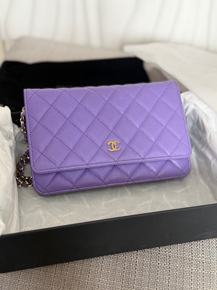 CHANEL series 28 20C Purple Caviar LGHW Classic Wallet on chain (WOC)