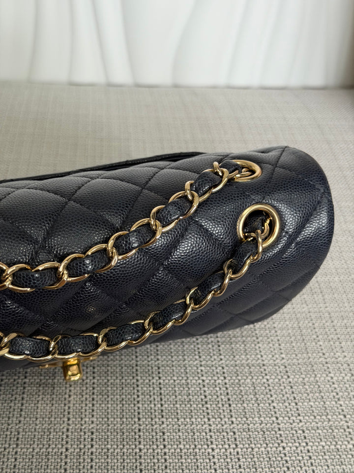 CHANEL series 30 Dark Navy Caviar LGHW Small Timeless Classic Double Flap Bag 2020