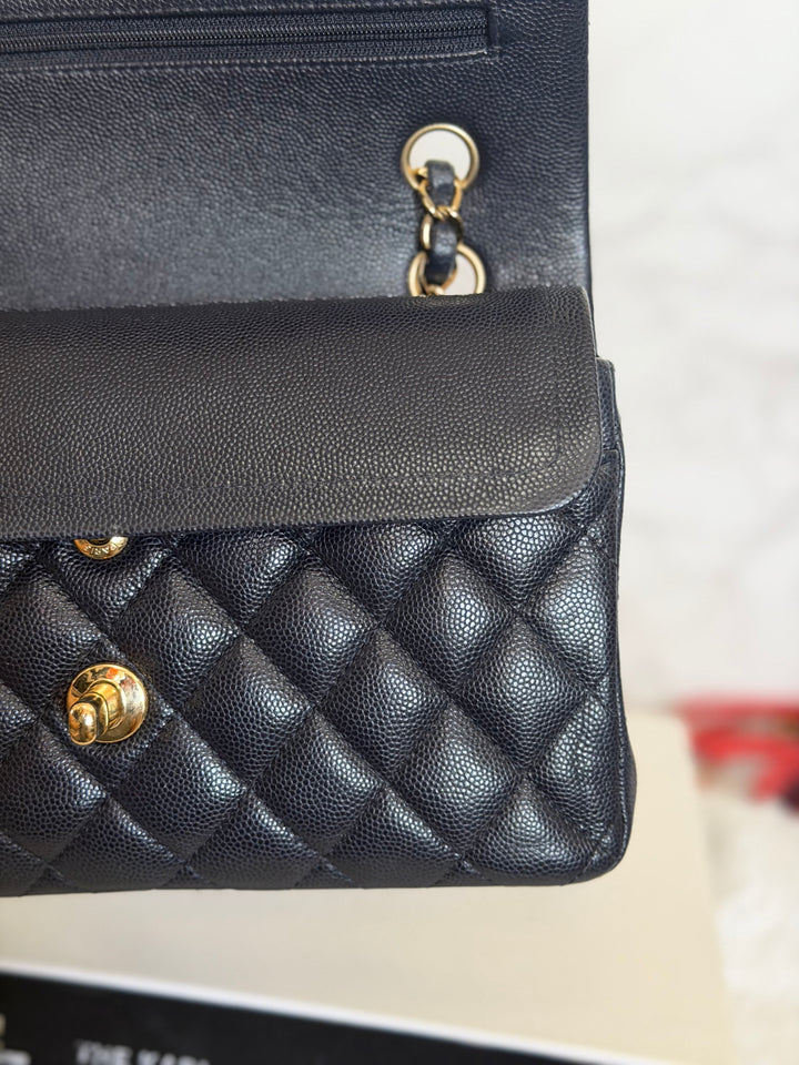 CHANEL series 31 Dark Navy Caviar LGHW Small Timeless Classic Double Flap Bag 2020/2021