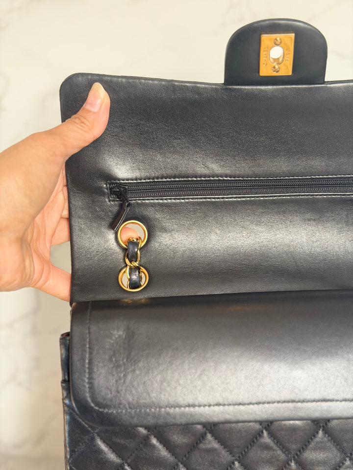 CHANEL series 6 Black Lambskin 24K GHW Vintage Medium ML Timeless Classic Double Flap Bag circa 2000-2002