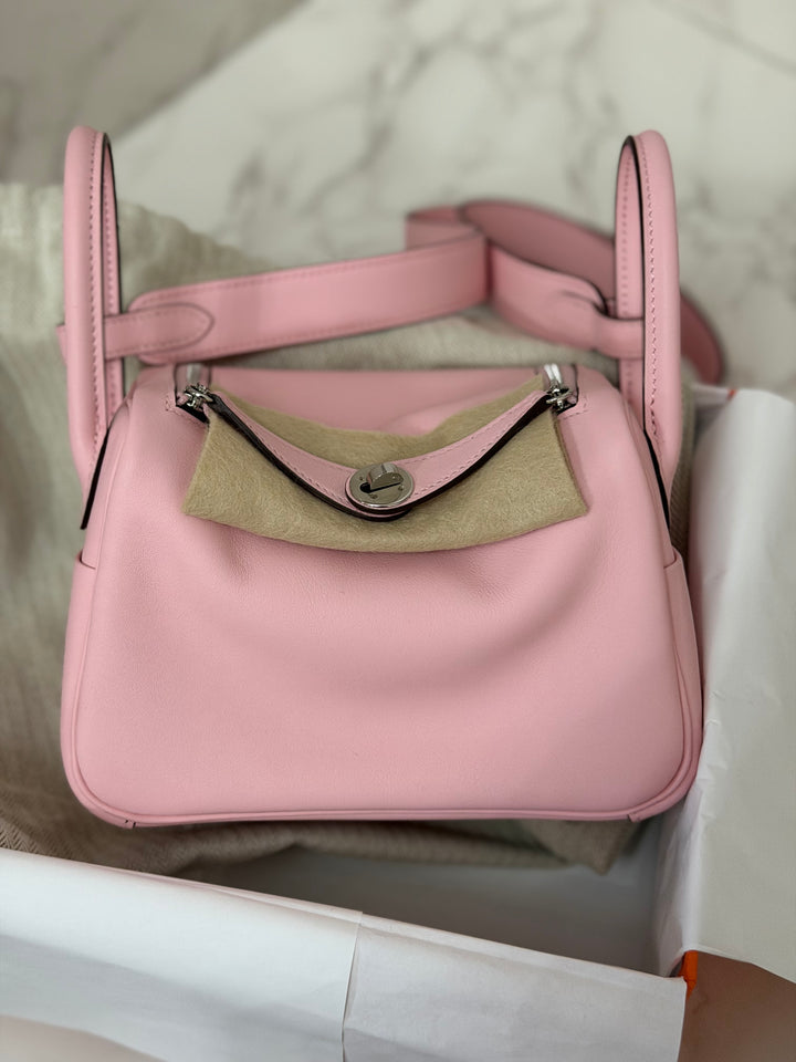 Hermes Mini Lindy Rose Sakura Swift leather PHW Stamp B 2024 *Rare combo*