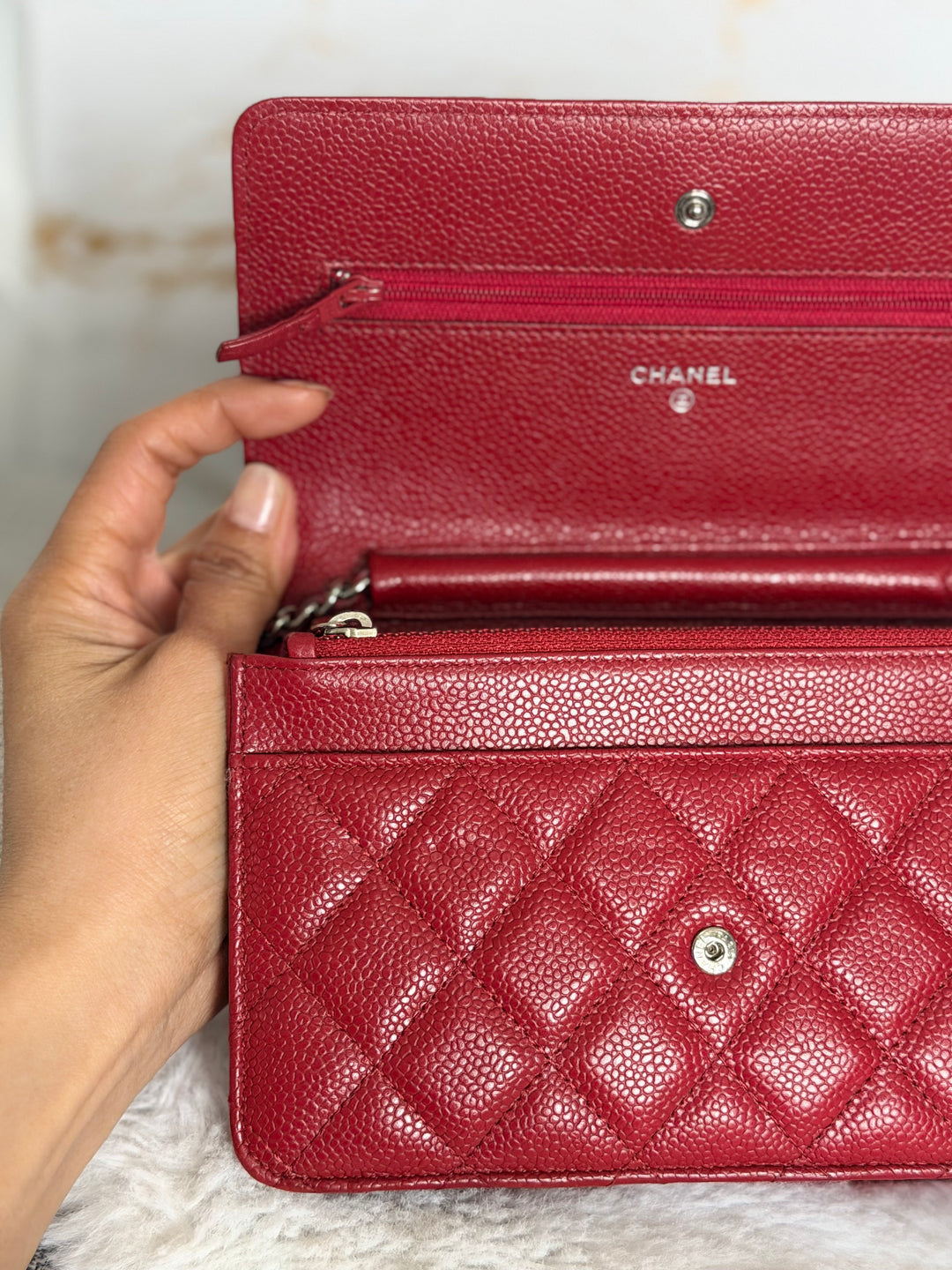 CHANEL series 19 Red Caviar Classic Wallet on chain (WOC) SHW 2014/2015