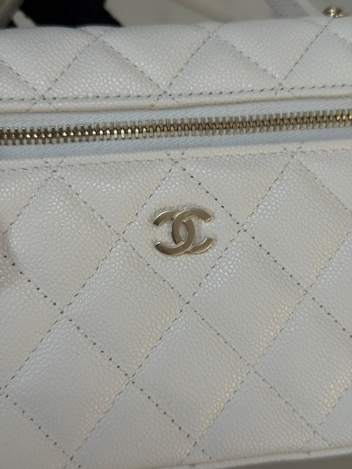 CHANEL 26C White Caviar LGHW Long Vanity with Detachable Chain
