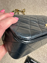 Load image into Gallery viewer, CHANEL series 1 Black Lambskin 24k GHW Full Flap Bag
