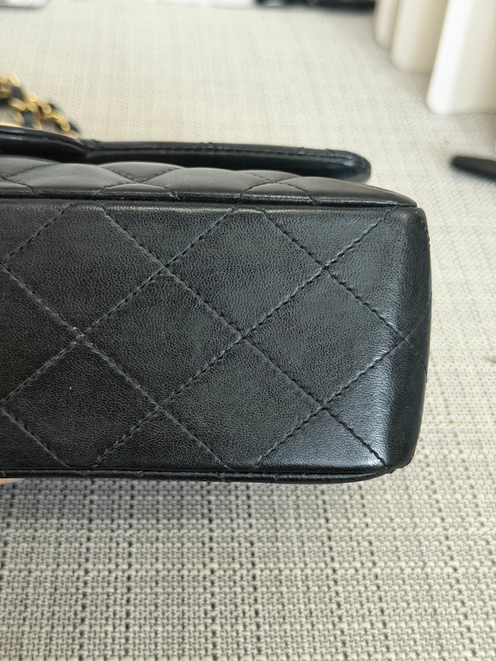 CHANEL series 11 Black Lambskin 24K GHW Vintage Small classic double flap bag 2007/2008