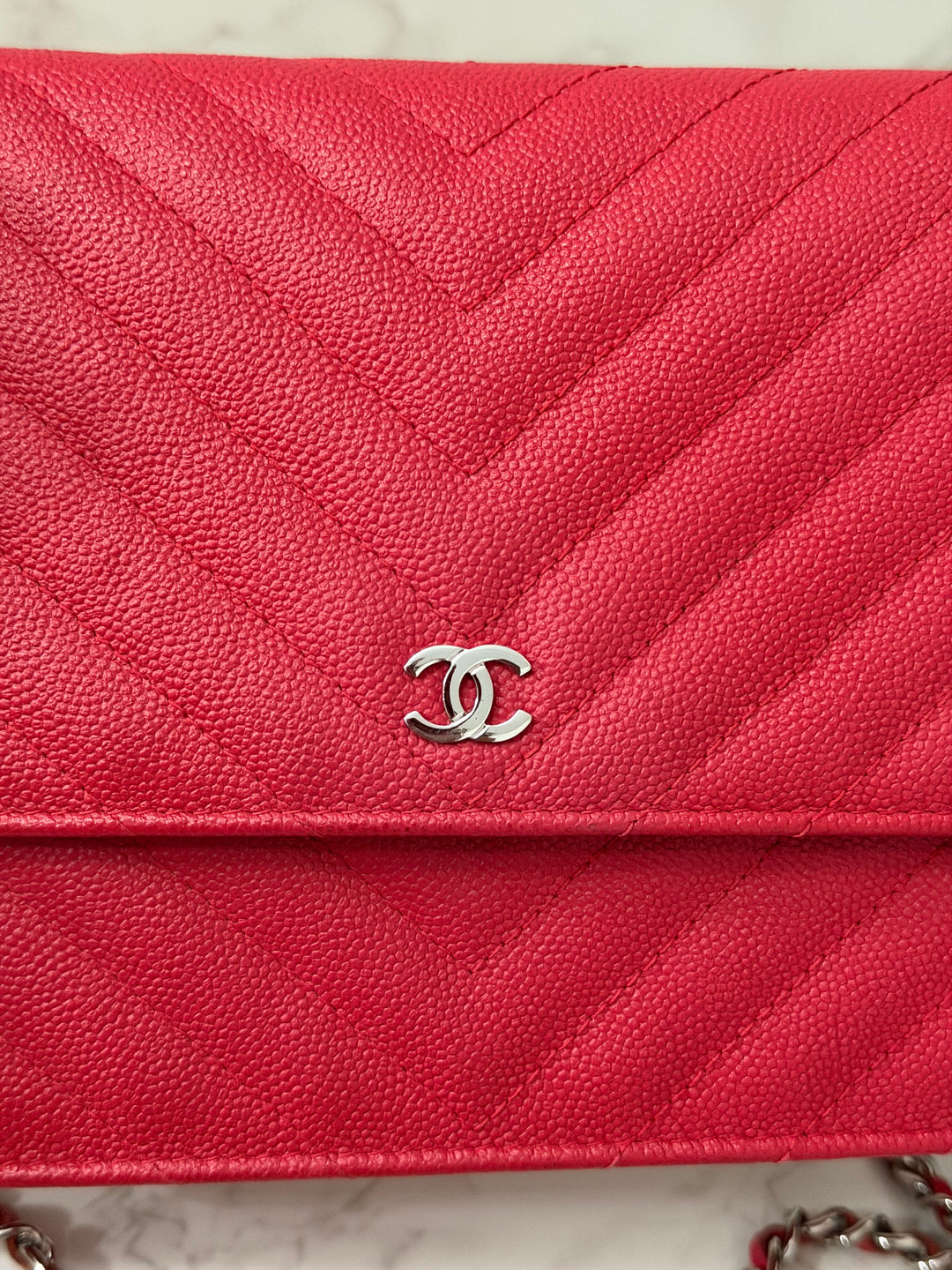CHANEL series 25 2018 Dark pink chevron caviar SHW Square Wallet On Chain (WOC)