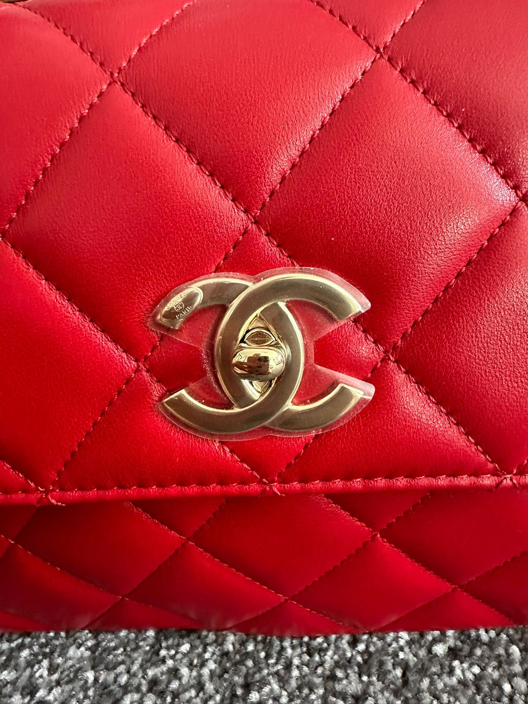 Chanel 21S Series 29 True Red Lambskin LGHW Trendy CC Flap Bag size Small