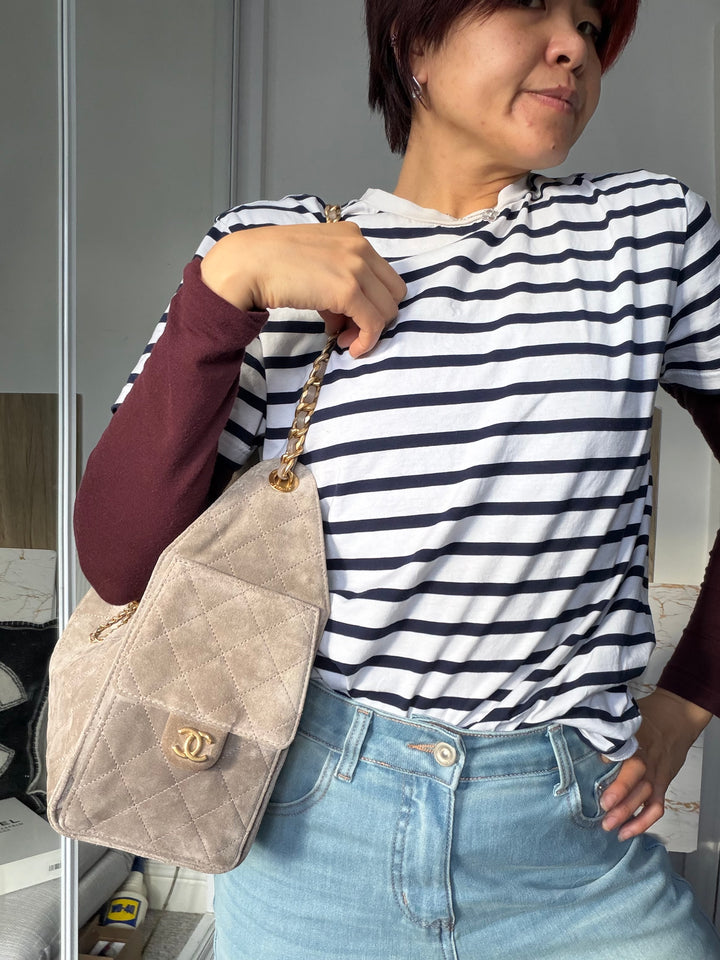 CHANEL Grey Suede 25 Hobo Bag size SMALL aged GHW 2025/2026
