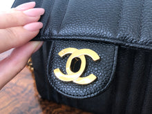 Load image into Gallery viewer, Chanel Series 2 Vintage 24K GHW Vertical Black Caviar Medium Single Flap Shoulder Bag
