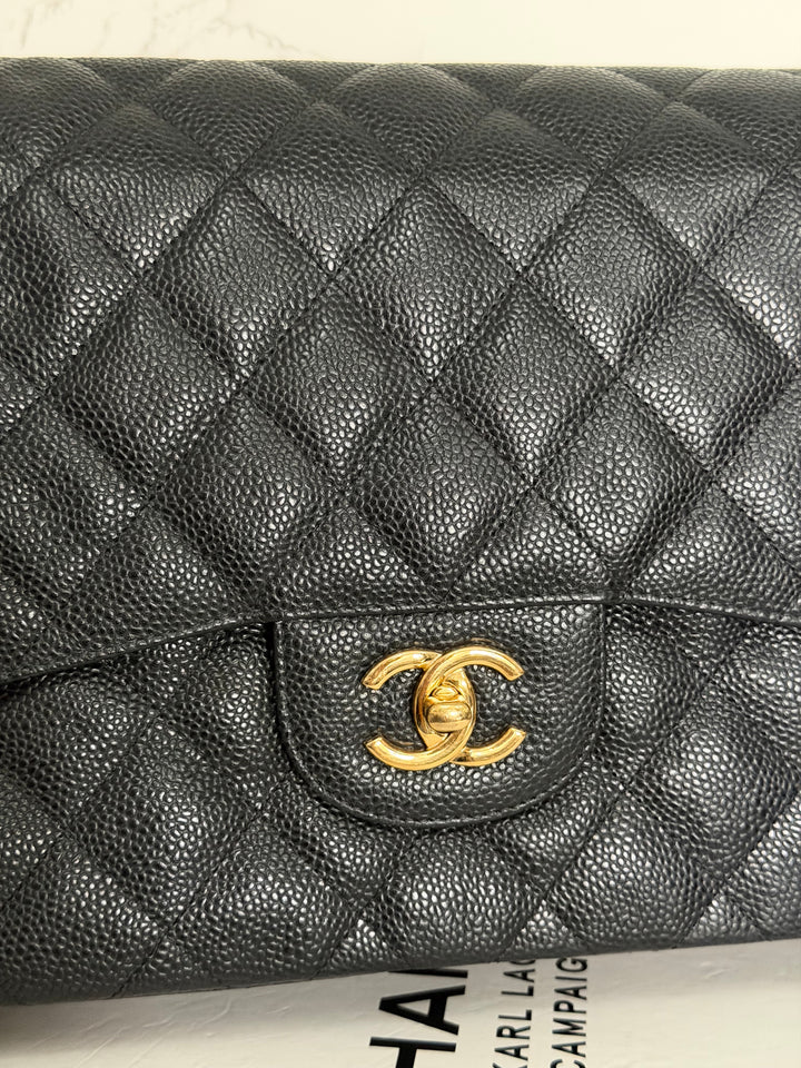CHANEL series 17 Black Caviar GHW Jumbo Classic Double Flap Bag 2012