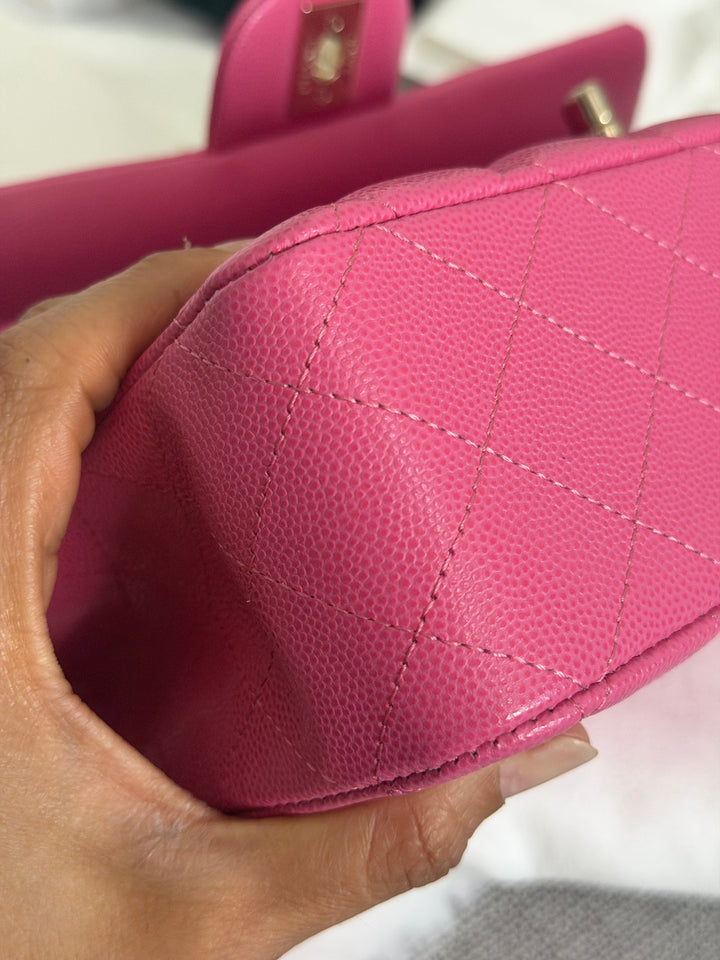CHANEL series 27 19C Barbie Pink Caviar LGHW 11.12 Medium M/L Timeless Classic Double Flap Bag