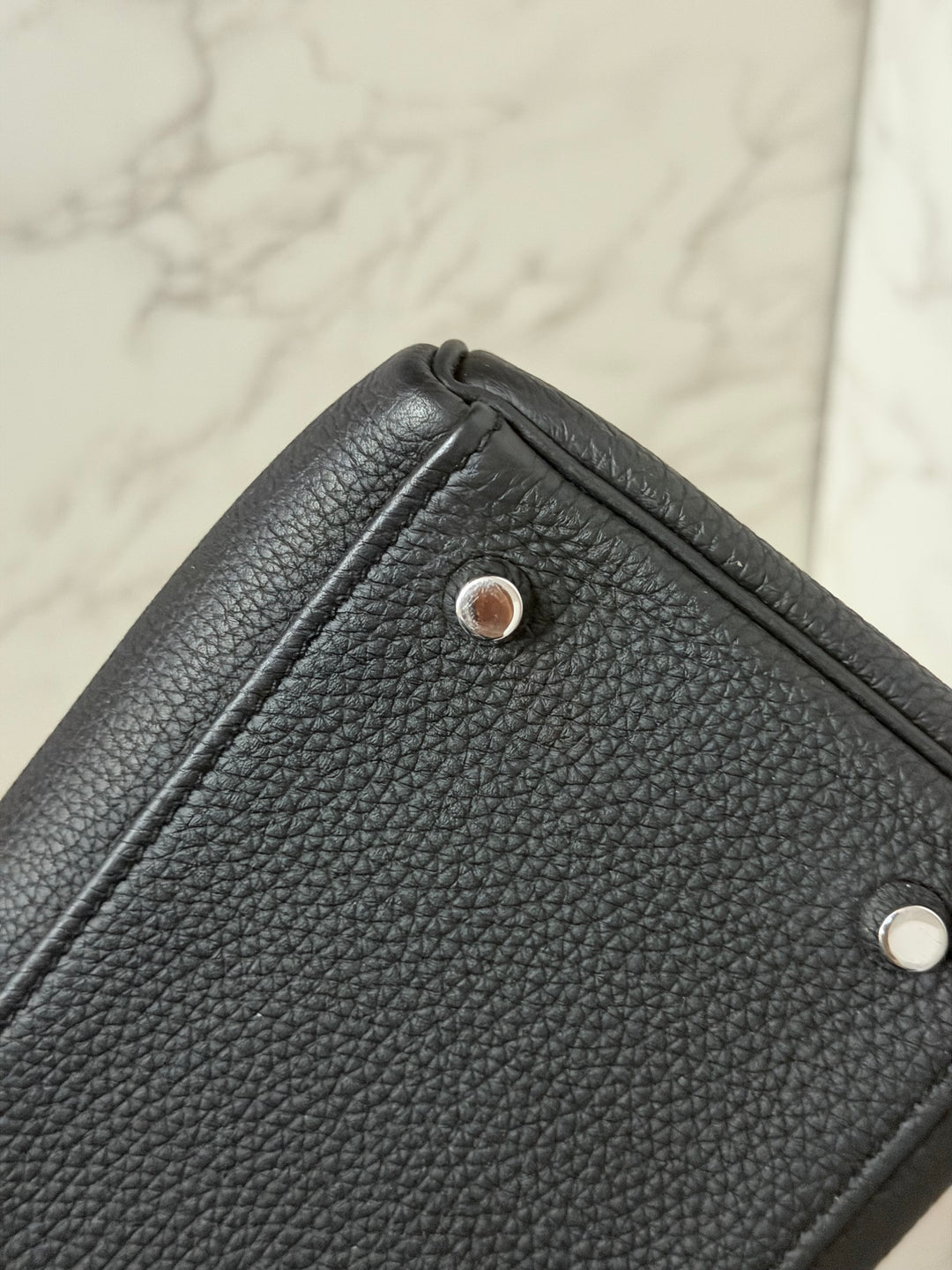 HERMES Noir Black Togo Leather with Palladium Hardware Kelly 28 Retourne Bag Stamp R 2014