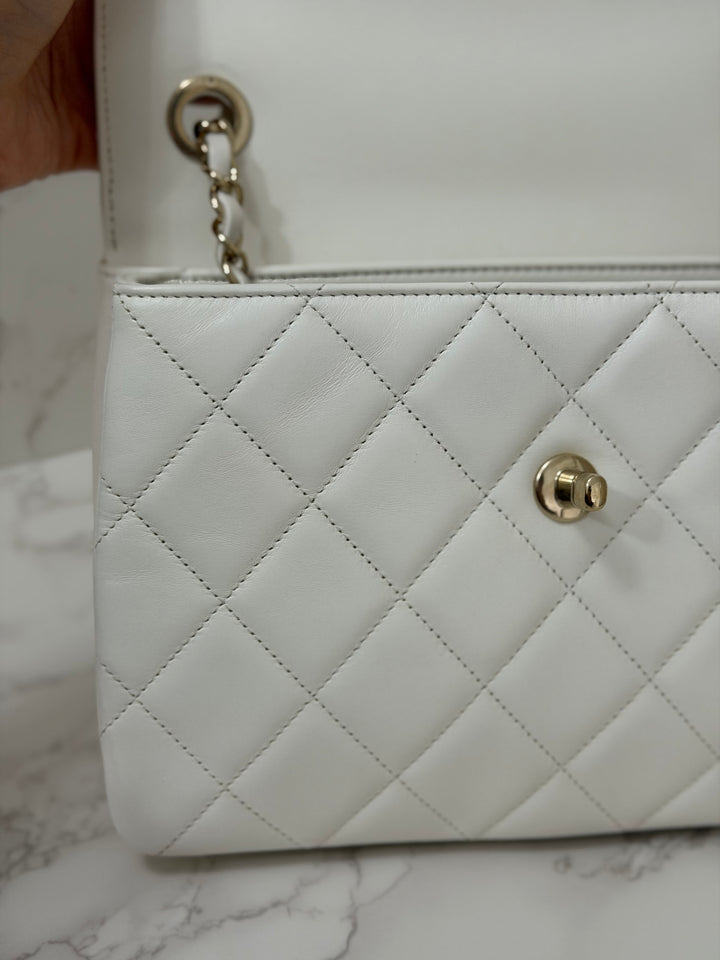 CHANEL 23S collection 2023 White Lambskin LGHW Trendy CC Flap Bag size Small with raised CHANEL Engraved Plate Top Handle