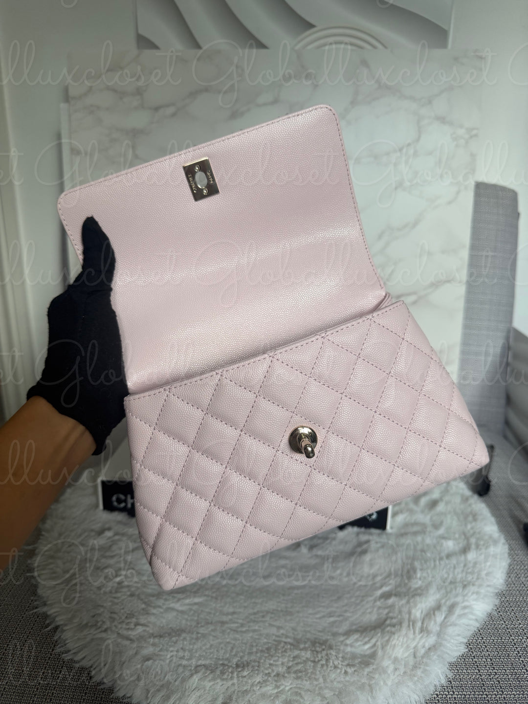 CHANEL 22P Light Pink Sakura Caviar LGHW Coco handle Flap Bag With detachable strap size Small 2022