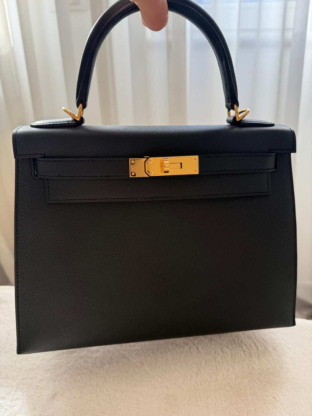 Hermès Kelly 28 Black Sellier Epsom Leather GHW Stamp B 2023 Kept unused Box fresh